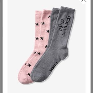 🆕 🧦 PINK Fleece socks gift set